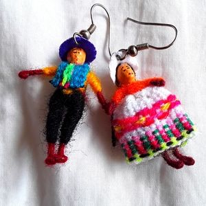 Cholitos earrings
